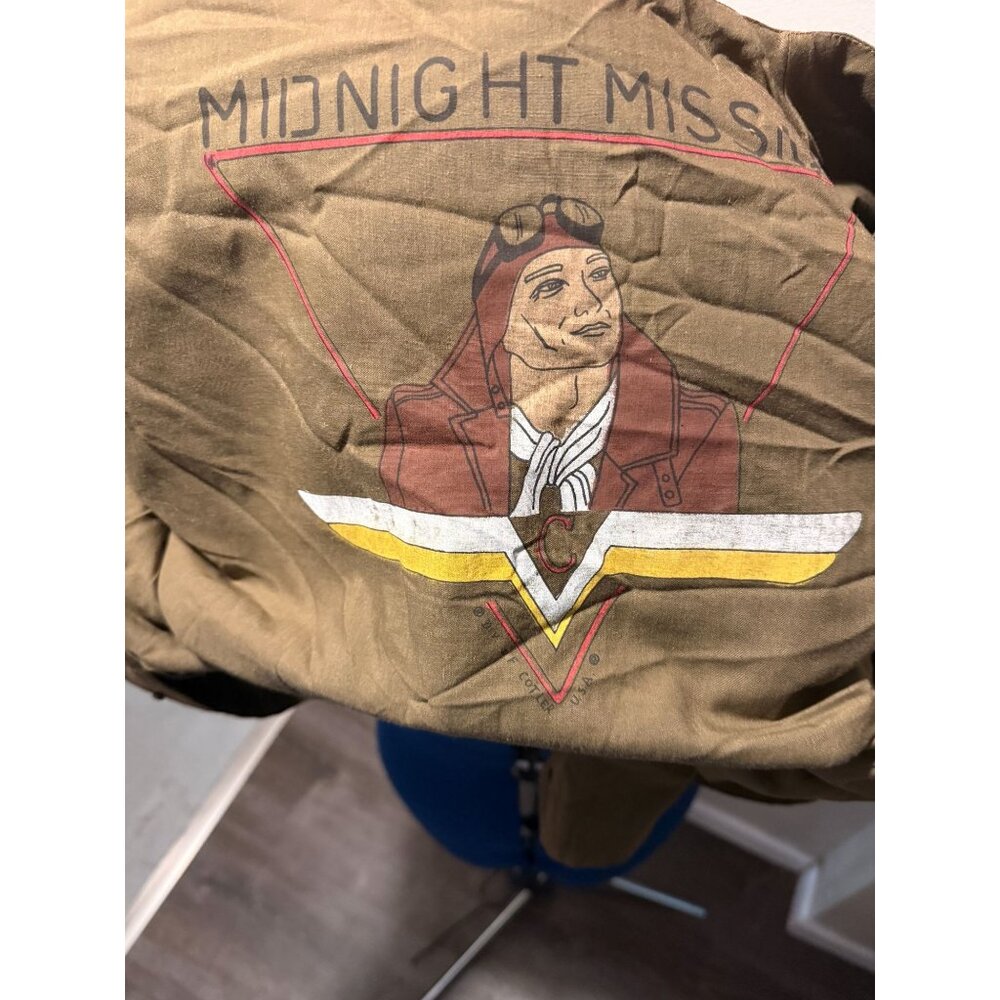 VTG Colter Brown Khaki Cotton Airman Graphic Snap Vest - LG